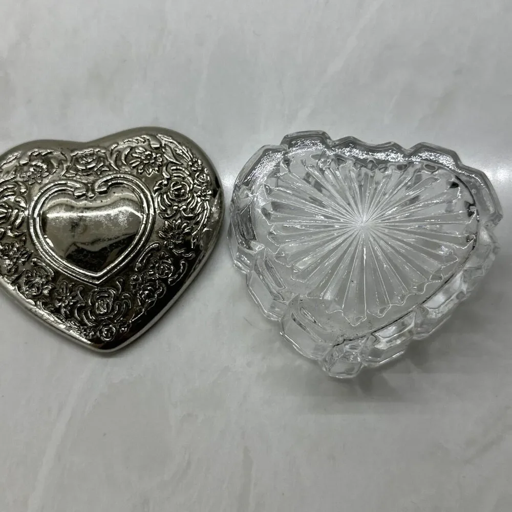 Vintage Heart Shape Silver and Glass Trinket Jewelry Box Candy Dish 3.5 in